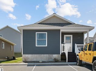 1139 Olive Pl, Traverse City, MI 49696