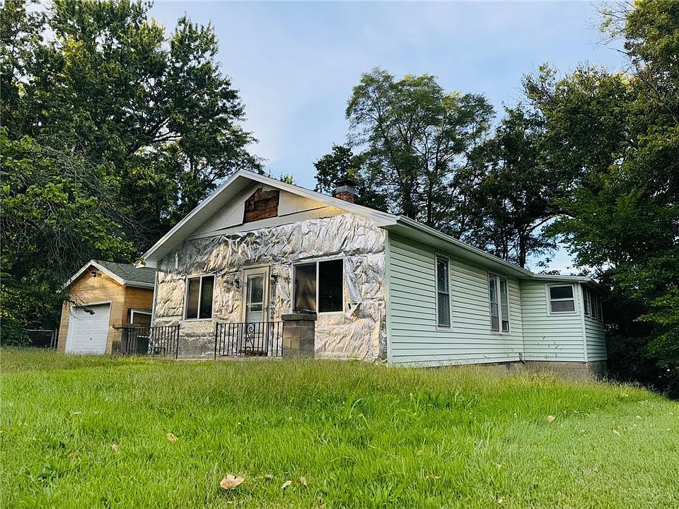 2nd image of 621 Independence Ave