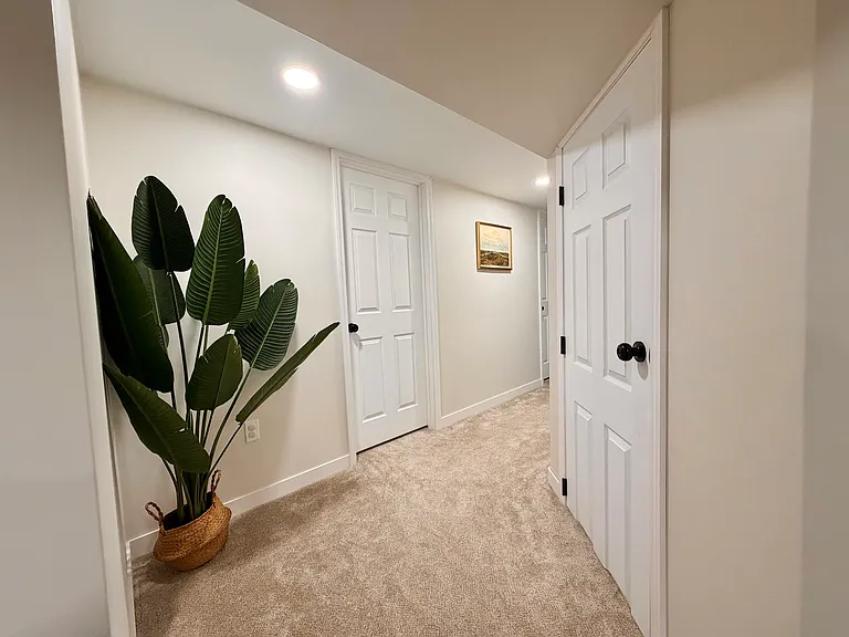 670 Meadow Ln — Photo 26