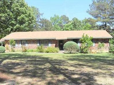 5th image of 2054 Magee Rd