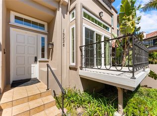 19228 Seabrook Ln, Huntington Beach, CA 92648