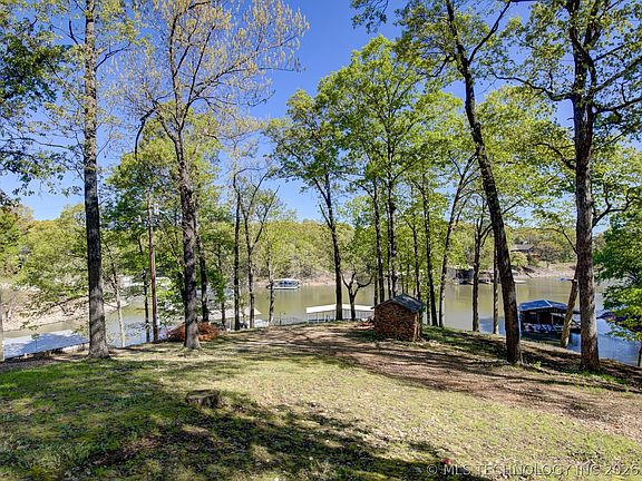 5th image of 2 E 317th Rd