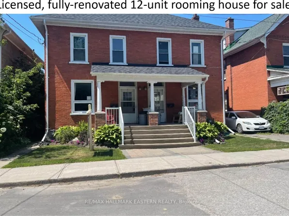 271 Thomas St, Peterborough, ON K9J 5E7