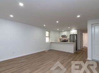 316 E 29th St #1, Brooklyn, NY 11226