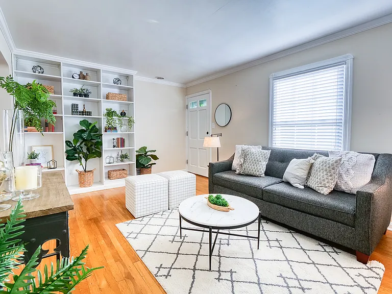 352 Glen Park Dr — Photo 11