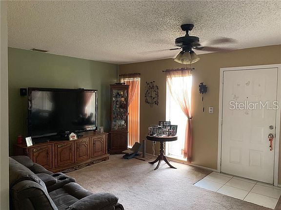 3rd image of 672 Floral Dr