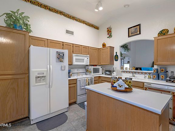 4th image of 10842 W BEAUBIEN Drive