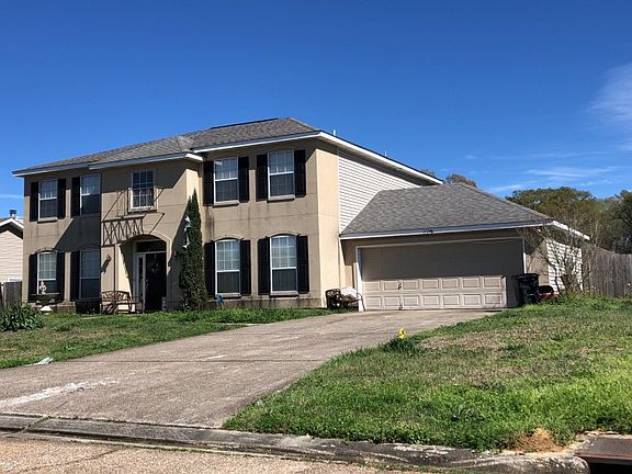 2nd image of 17480 Blossom Trail Dr