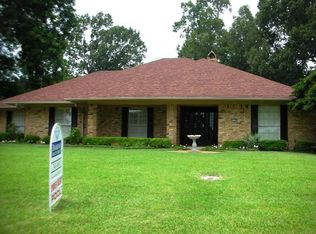 2248 Landau Ln, Bossier City, LA 71111