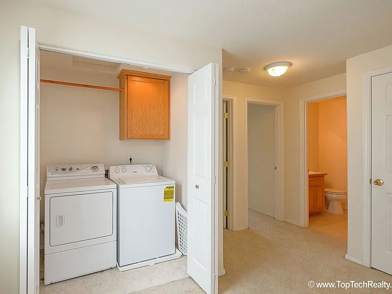 6554 NE Forest Ln — Photo 10