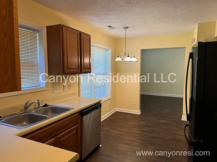 3995 Orchard Knoll Dr — Photo 4