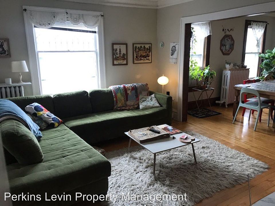 1st image of 3224 Girard Ave S