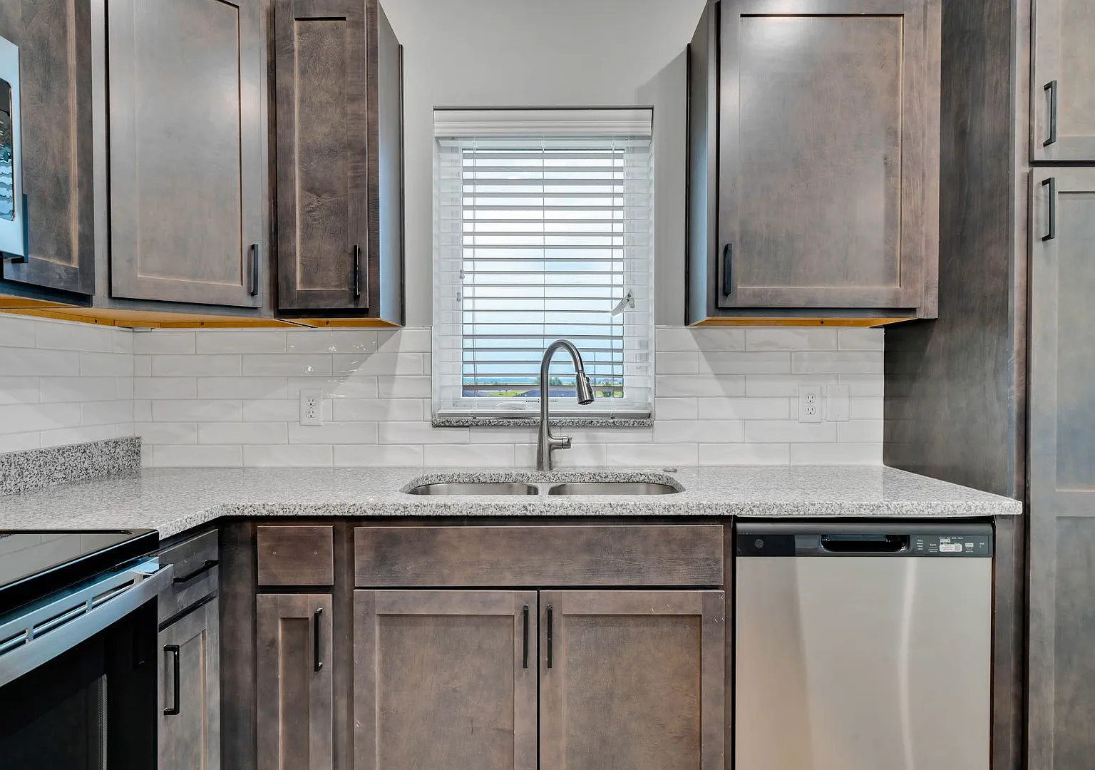 Bluestem Apartments — Photo 3