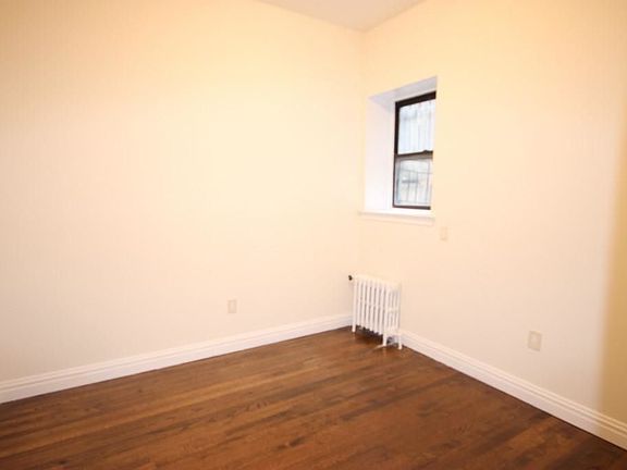 5th image of 203 W 80th St #1A