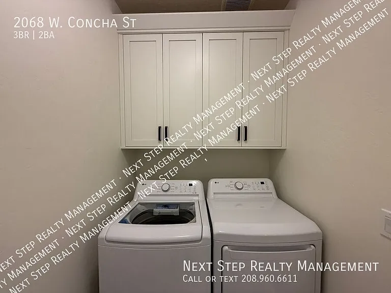 2068 W Concha St — Photo 23