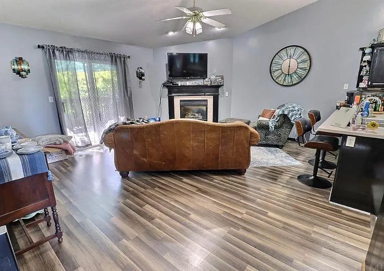 3627 Thornhill Cir E #3627 — Photo 14