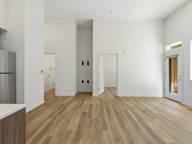 Evergreen Peak Apartments — Photo 67