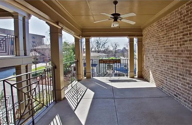 553 Woodall Ave NE #A — Photo 32
