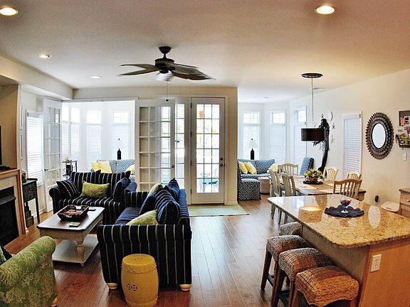 4th image of 925C Asbury Ave #3