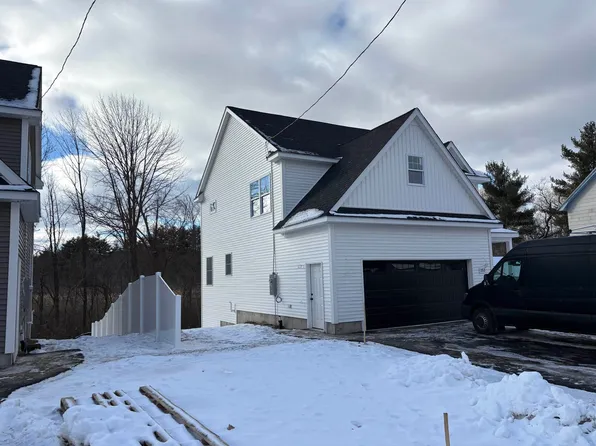 153 garvin Avenue, Manchester, NH 03109