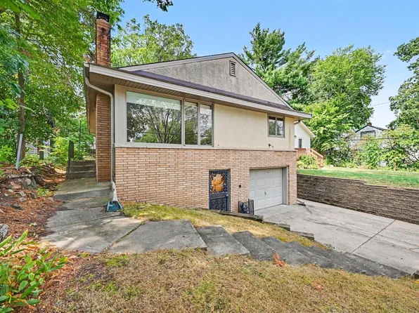623 Griggs St S, Saint Paul, MN 55116