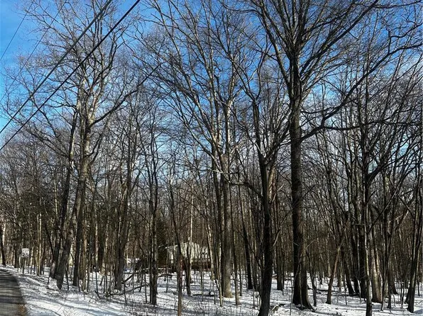 Forest St, Lehighton, PA 18235