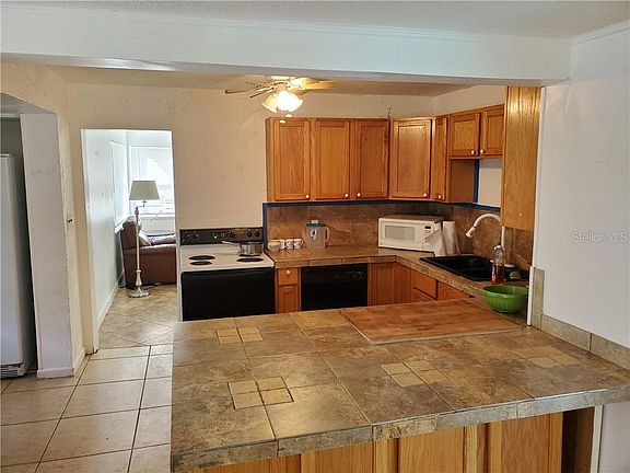 4th image of 5513 16th Ave S
