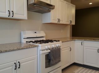 1118 Summit Ave, Jersey City, NJ 07307