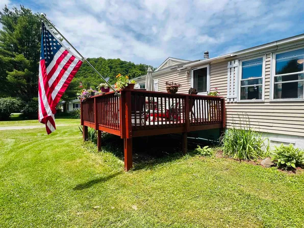 122 Ingalls Lane, Lyndon, VT 05851