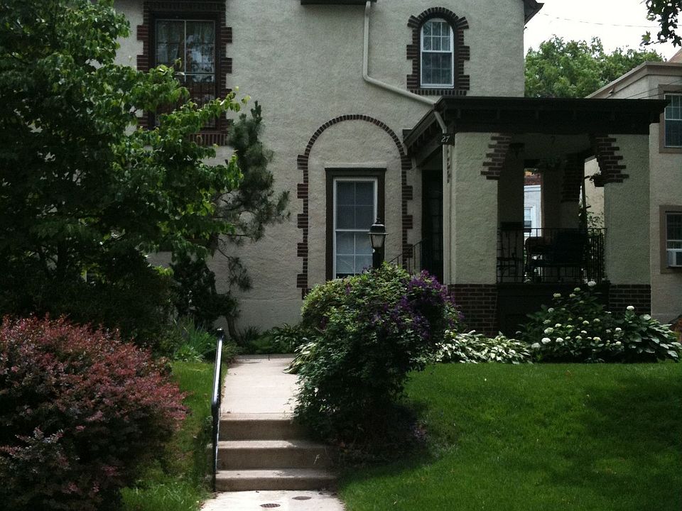 Right half of twin--June 2010
