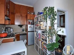 142 Macon St #2C, Brooklyn, NY 11216