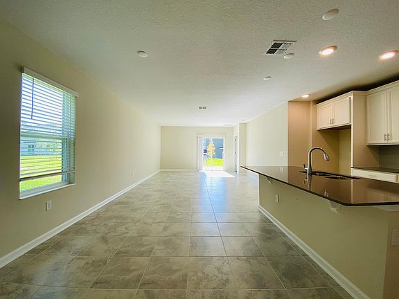 4th image of 2838 Alder Berry Blvd