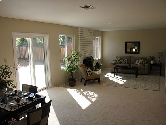 4th image of 2406 Oconnor Dr