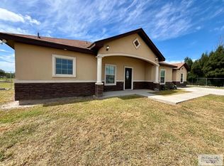 17676 Woods Rd, Harlingen, TX 78552