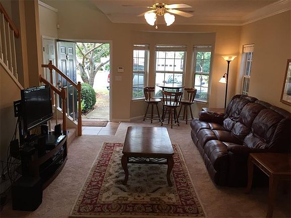 4th image of 4642 Crawford Oaks Dr