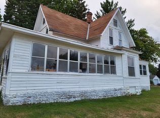 302 W Webster St, Wyoming, IA 52362