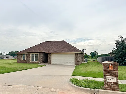 2927 Alli Cir Photo 1