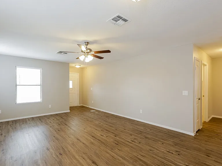 2544 W Romley Rd — Photo 3