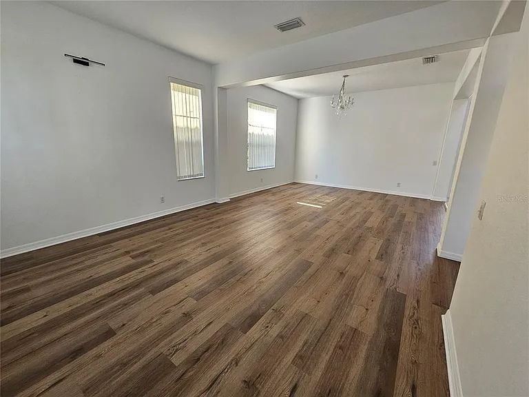 2307 Messenger Cir — Photo 3