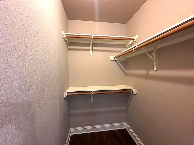 Delmar Ave 506 — Photo 18