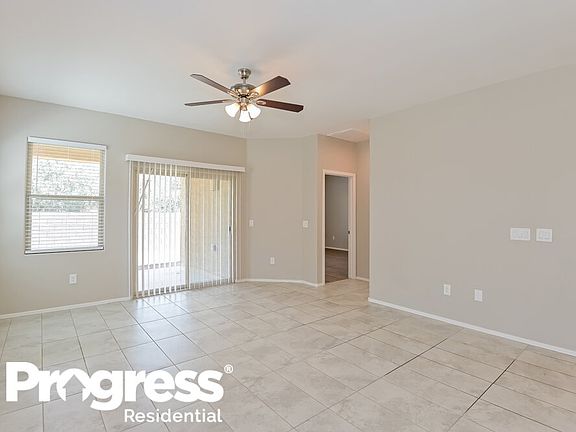3rd image of 549 N Pecan Sweeper Ln