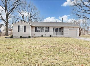 217 W Shawnee St, Gardner, KS 66030
