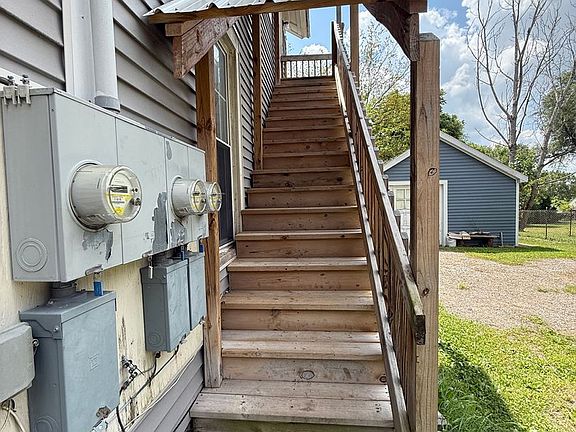 3rd image of 635 Church St APT 3
