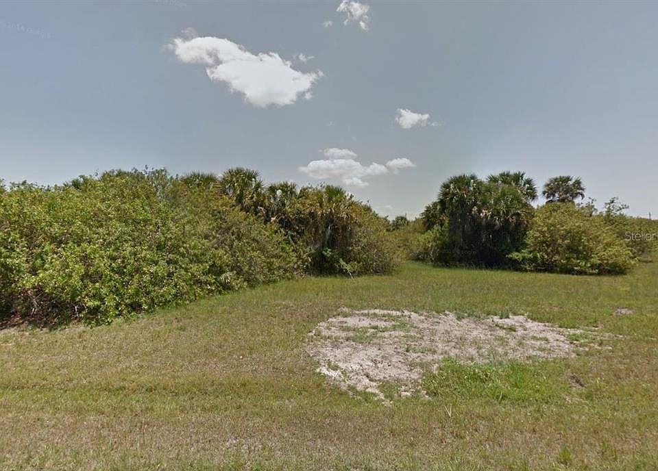 2nd image of 140 Spring Dr