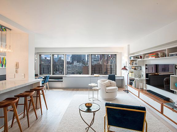 2nd image of 201 E 77th St APT 15F