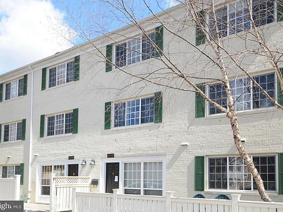 3rd image of 5266 Maris Ave