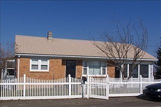 2nd image of 6212 Highway 421 N