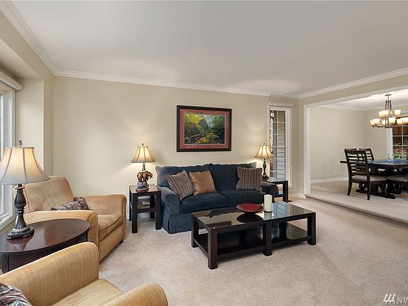 4th image of 24114 SE 44th Ct