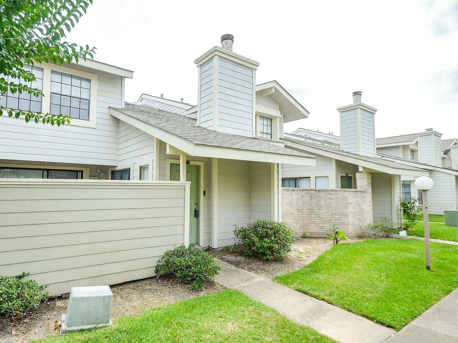 2 bed, 2.0 bath, 1252 sqft, $1,495 — Photo 4