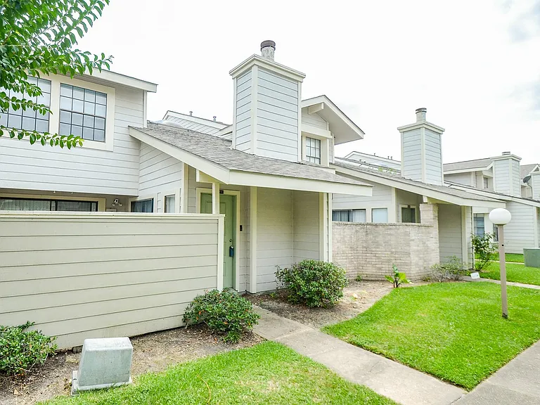 6211 Ludington Dr #21-909 — Photo 4